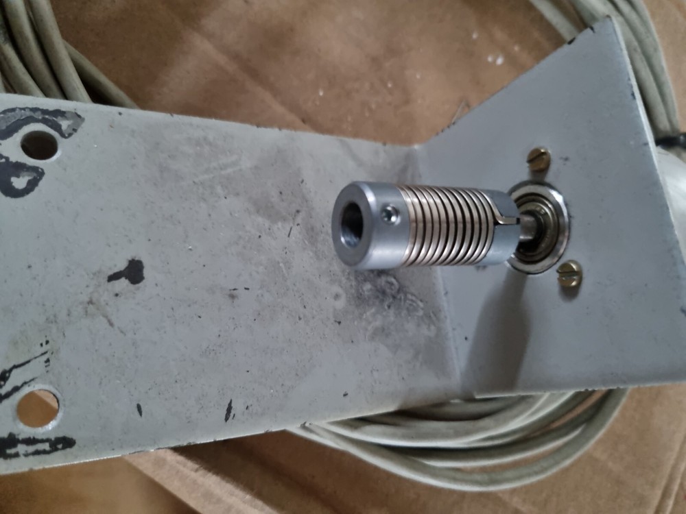 used/tested ELGO encoder 15.32.50 Inkrementalgeber Rotary encoder