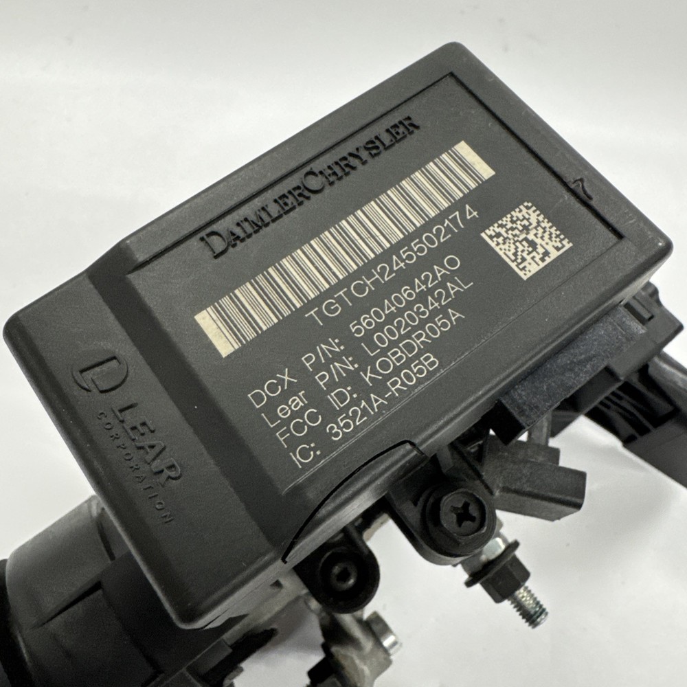 06 07 Chrysler 300 Immobilizer Ignition Switch Receiver W/ Key Node 56040642