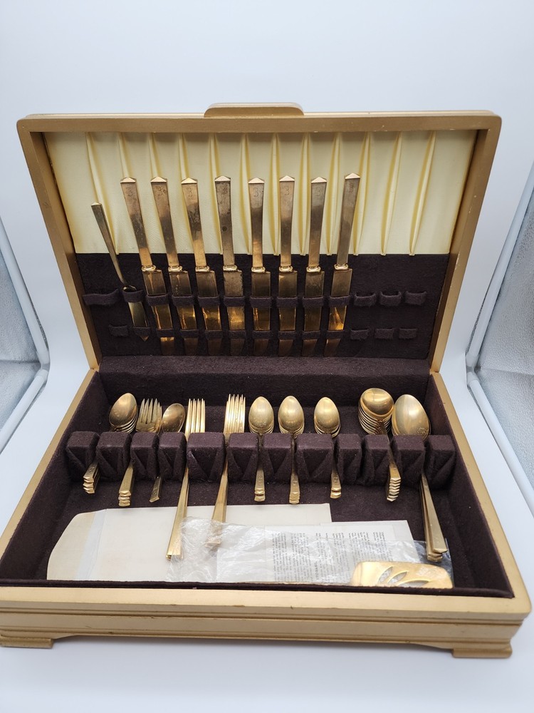 VINTAGE 52 Pc DIRIGOLD DIRILYTE EMPRESS GOLD TONE FLATWARE SET W/ Original Case