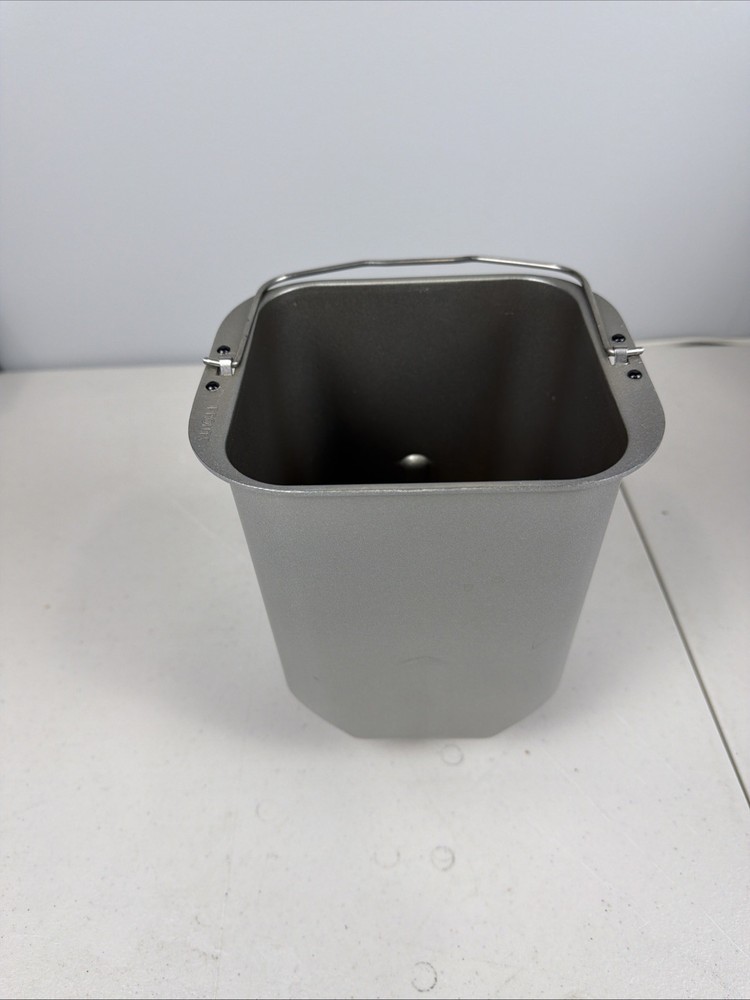 Welbilt The Bread Machine ABM4900 Automatic Bread Maker TESTED & WORKING