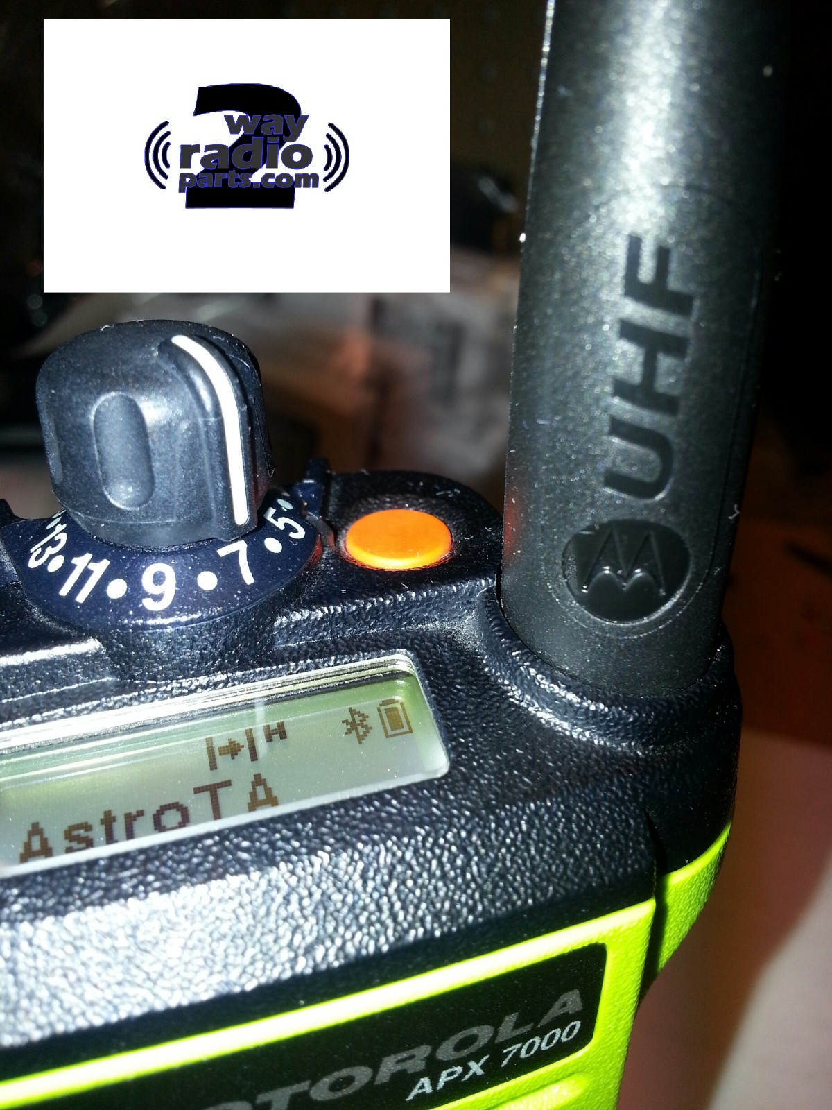 AWESOME! New Motorola Stubby Antenna UHF + GPS (XTS3000 XTS5000 APX6000 XTS2500)