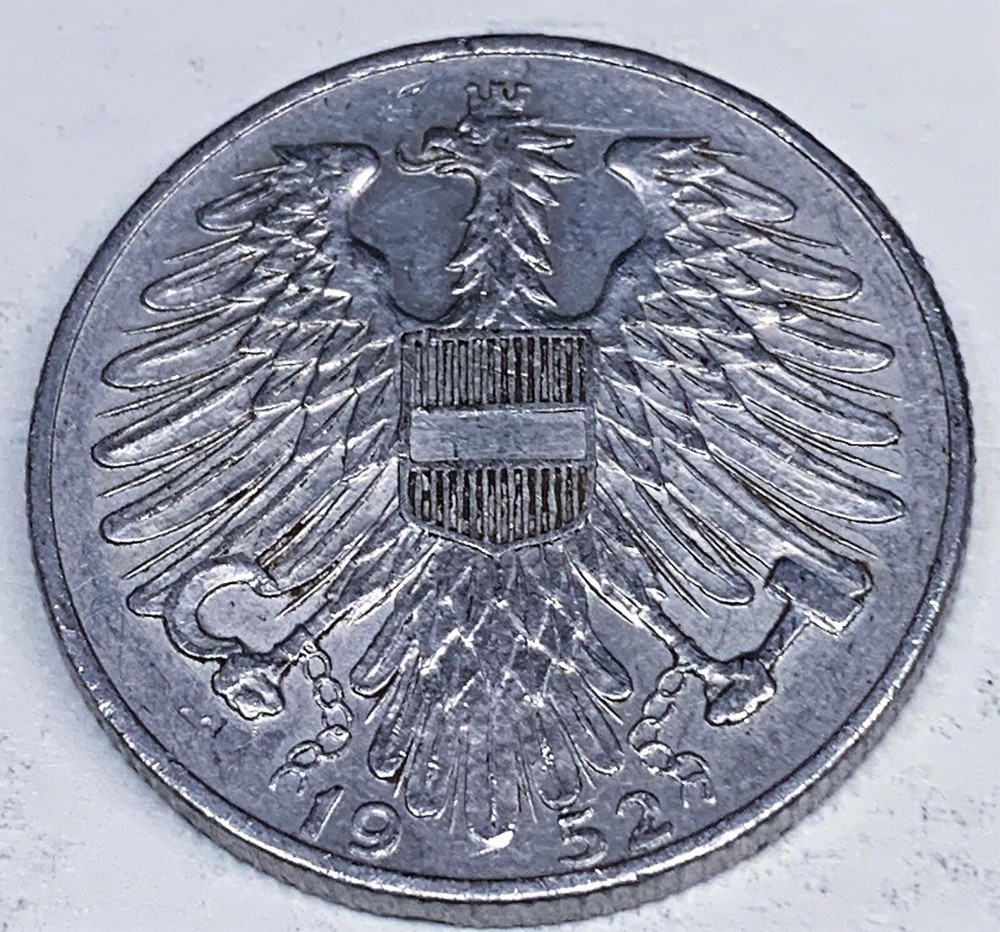 # C4304 AUSTRIA COIN, FIVE SCHILLINGS 1952