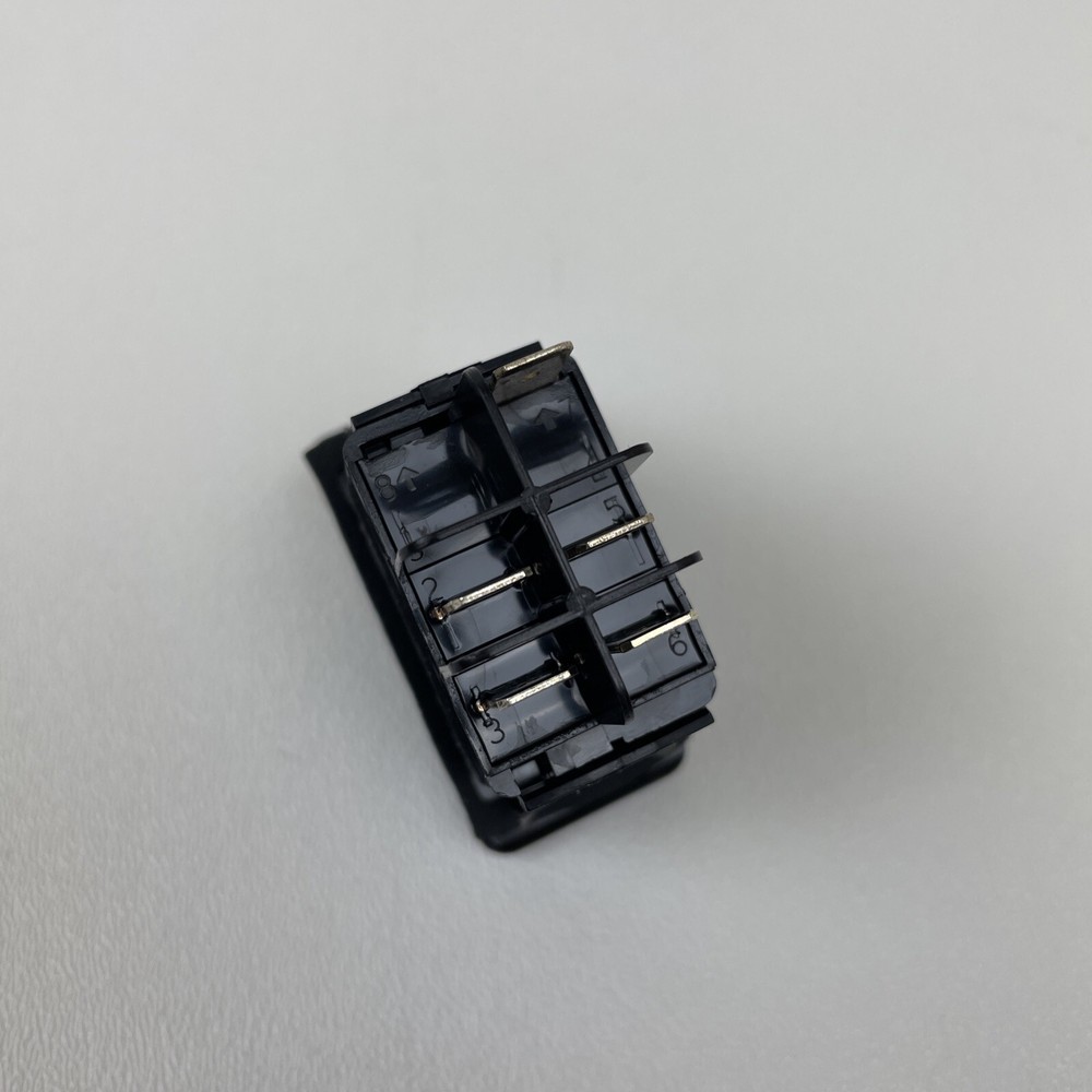 (Qty 4) Carling Technologies VA9AB20 Rocker Switch 15A, 5 Pin