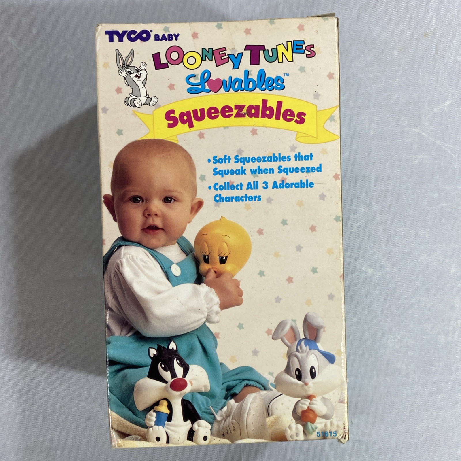 Vintage Tyco 1995 Looney Tunes Lovables Squeezables Bugs Bunny Squeaky Toy NIB