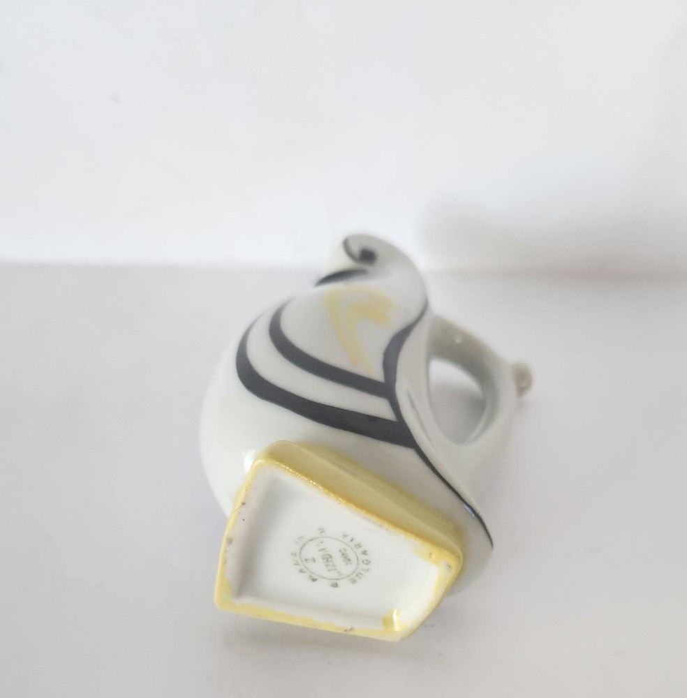 ART DECO Porcelain Duckling Sipping Cup