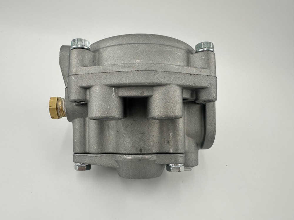 RE-6 Emergency Relay Valve Ref. # Bendix 281865, H-30198