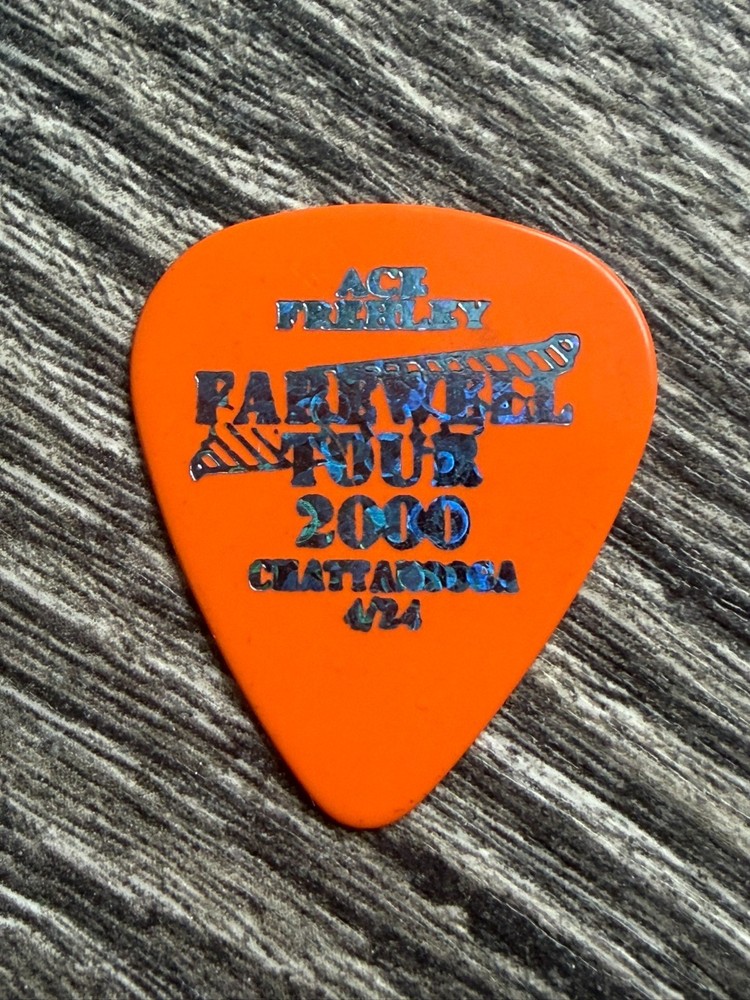Kiss Guitar Pick ACE FREHLEY Farewell Tour Chatanooga Apr 24 2000 Vintage Kiss
