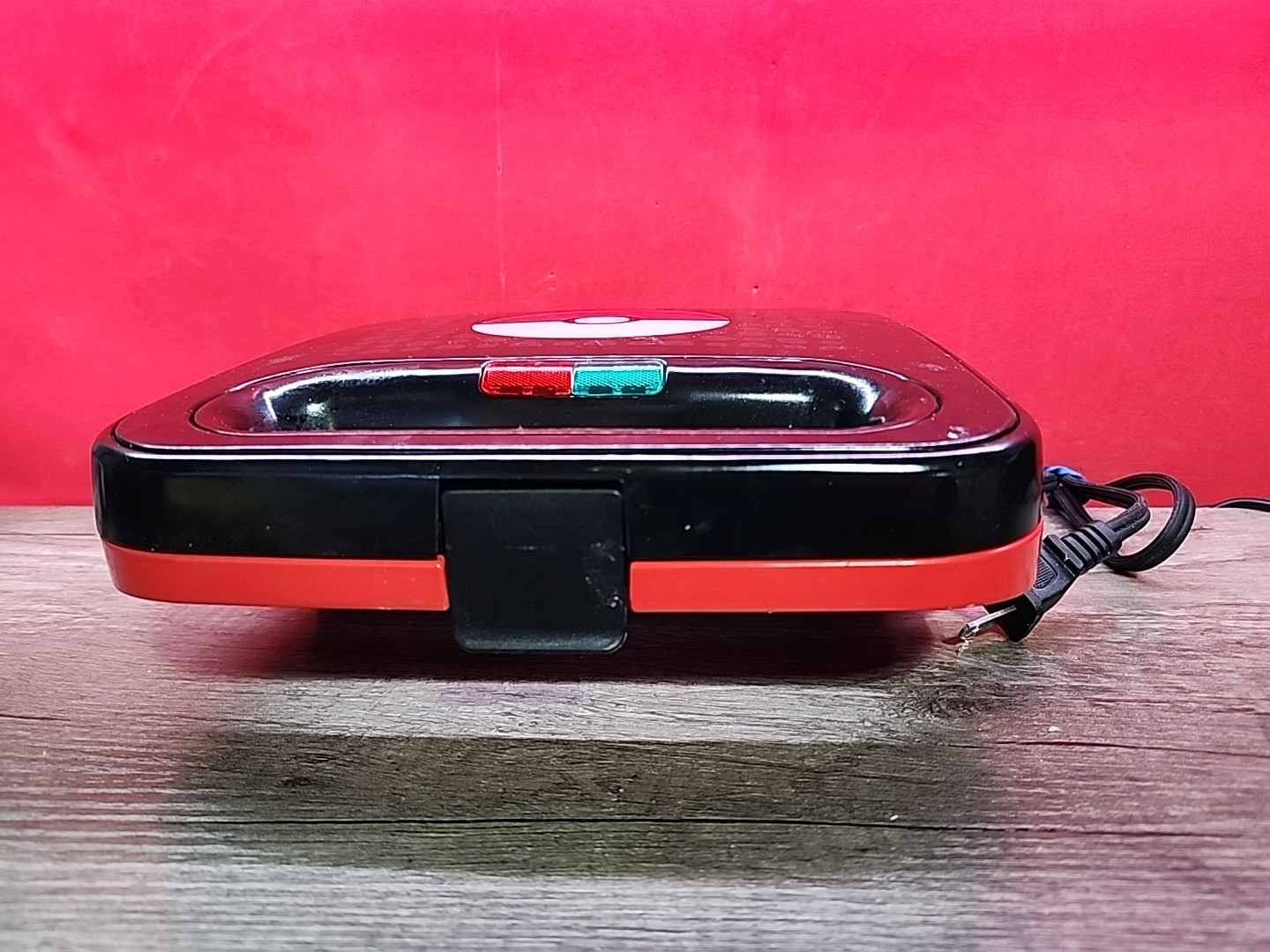 Pokemon 2 Grilled Cheese Maker Pikachu Poke Ball Square Used