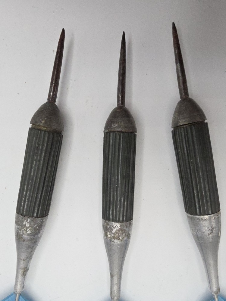 Vintage Dorwin True Balance Darts Set