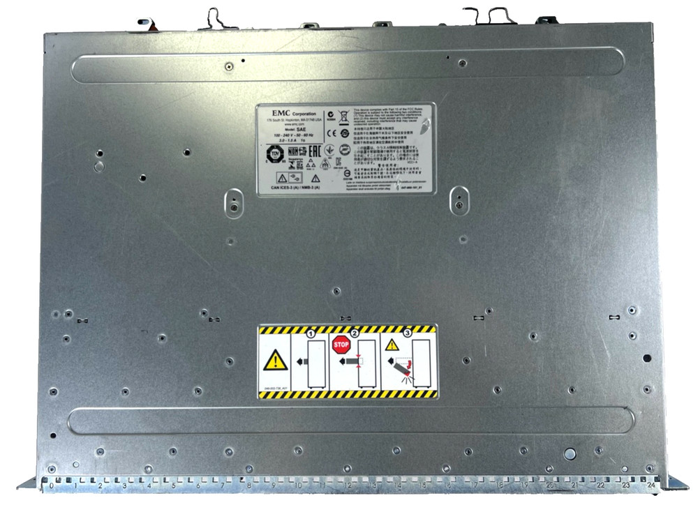 EMC SAE 25-BAY Storage Array Enclosure 047-000-161 w/ 2x SAS Controller 2x PSU