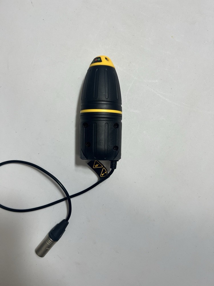 vivax metrotech Transmitter Live Plug Connector