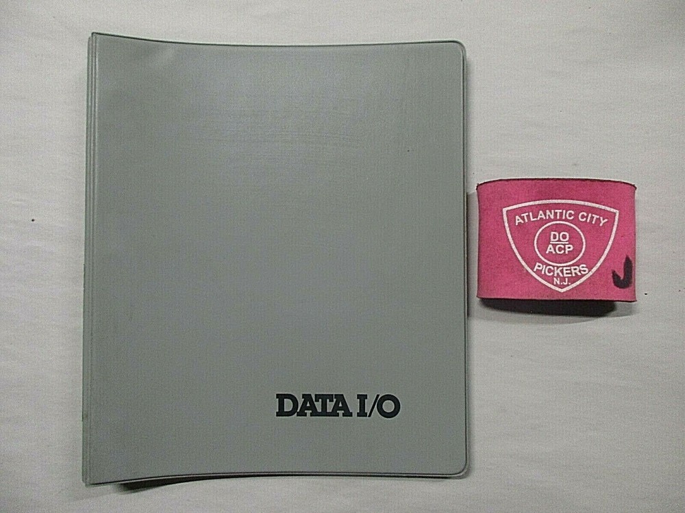 DATA I/O PAL PROGRAM CARD SET 909/919-1427 PROGRAMMING MANUAL