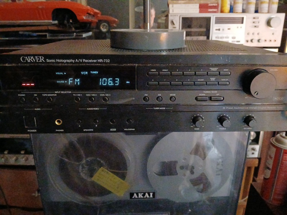 Carver Holographic Receiver HR-732