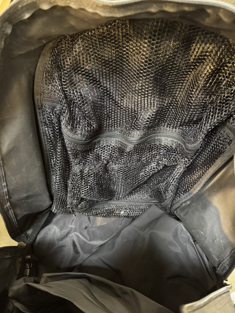 New TYR Triathlon Transition Backpack-Black/Grey-Multiple Storage Compartments