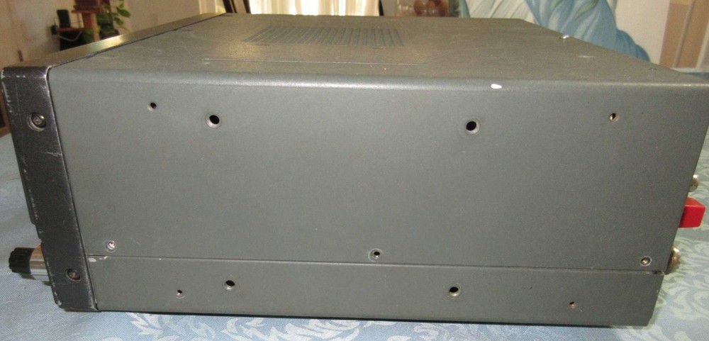 Icom IC-R71A Ham Radio Communications Receiver