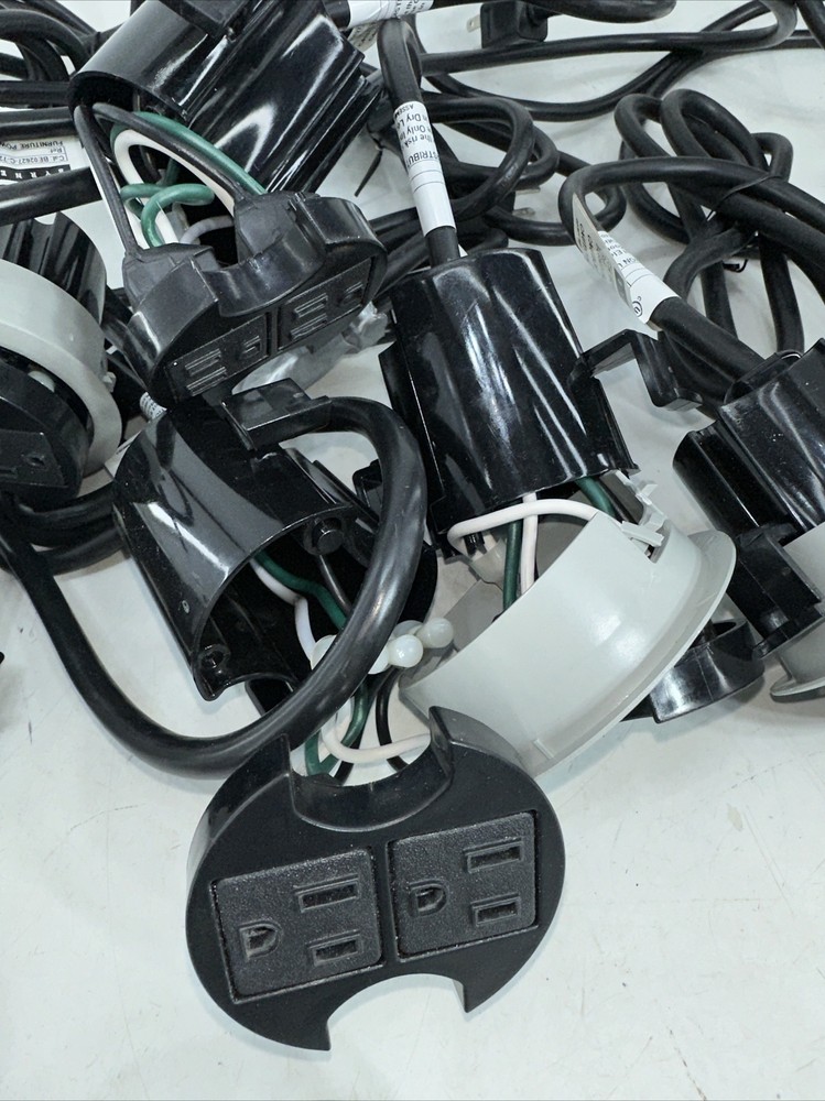 Byrne Black Power Data Center Node 2-Outlet Interlink Cable Management System