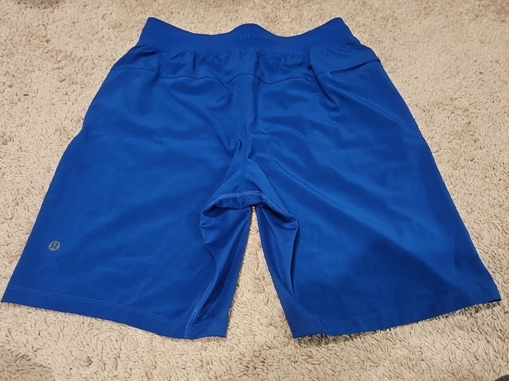 Lululemon Short Mens Small T.H.E. Short Luxtreme 9" Stretch Training Running
