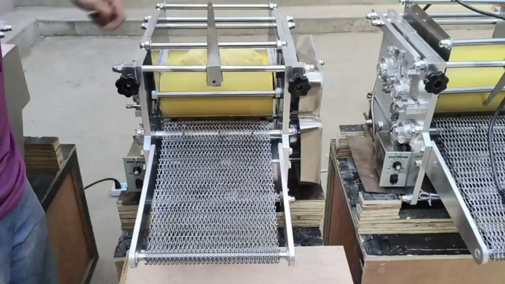 Automatic Chapatti Machine Commercial Corn Tortilla Making Machine Tacos Maker