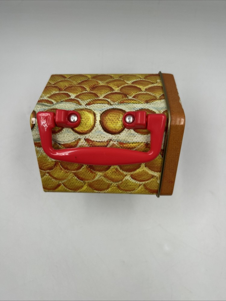 Gingerbread Gift Tin - 2004
