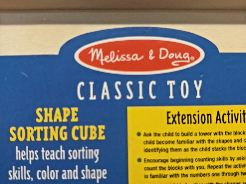 Shape Sorting Cube - Melissa & Doug COMPLETE WITH 12 BLOCKS