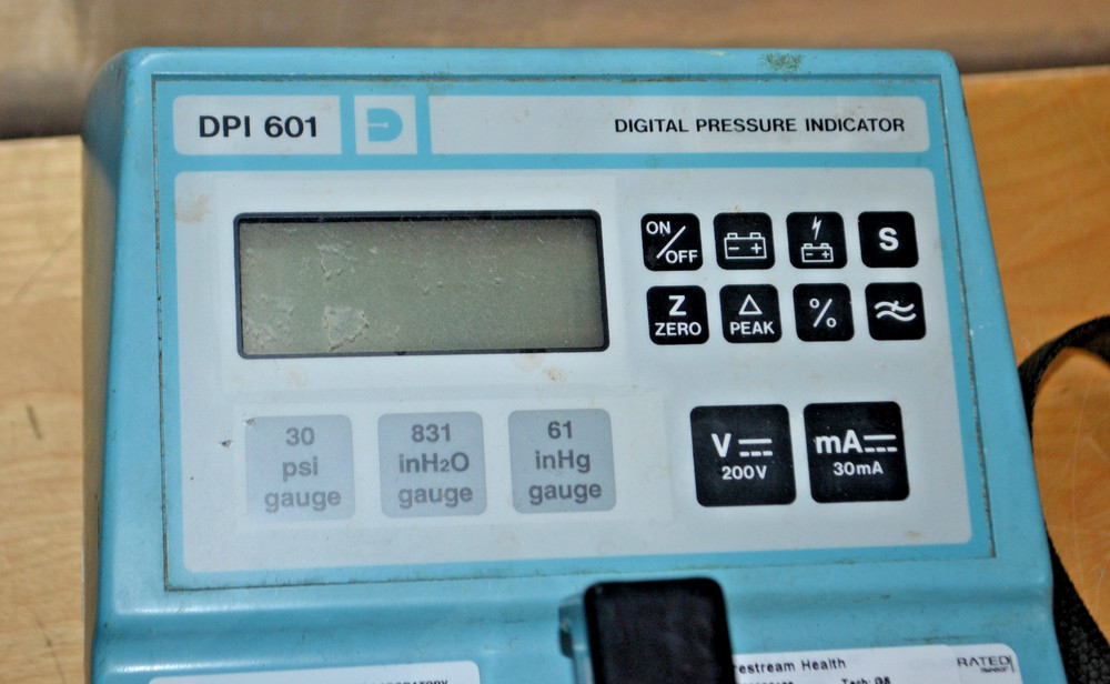 DRUCK ~ DPI 601 ~ DIGITAL PRESSURE INDICATOR ~ Tested ~ (Z)