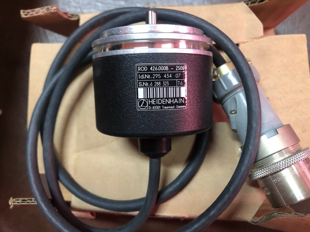 NEW IN BOX HEIDENHAIN 29543407 ENCODER ROD 426.000B-2500