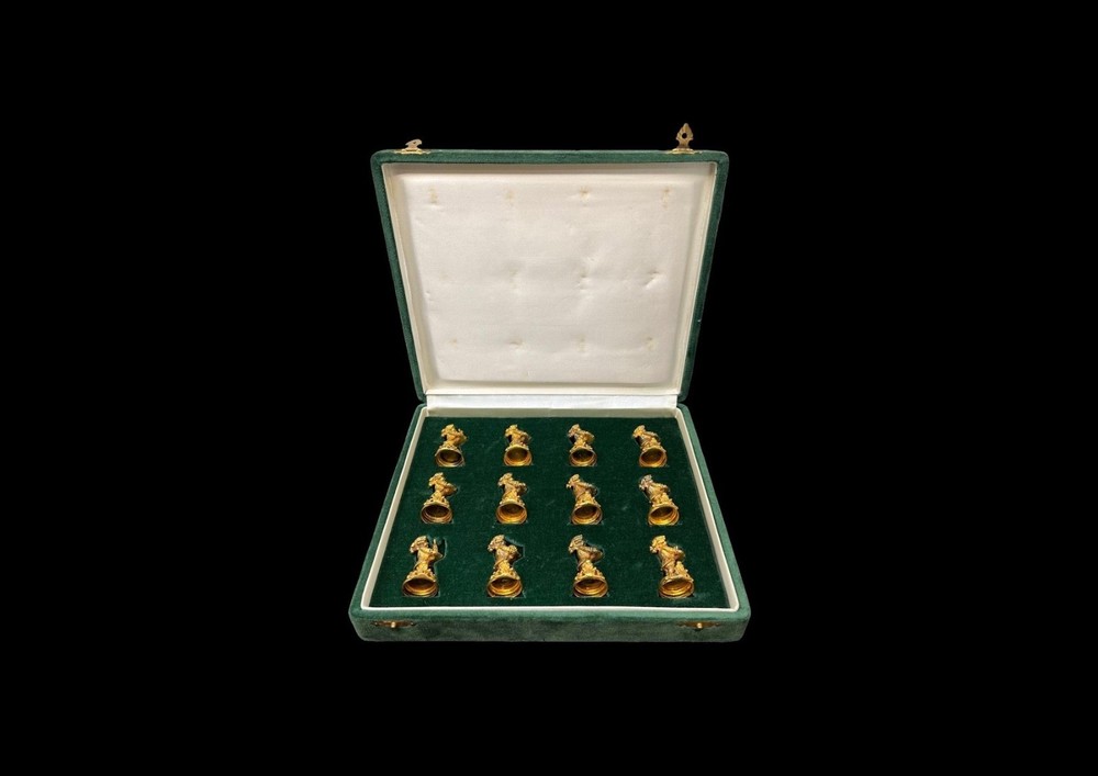 silver placeholder 800