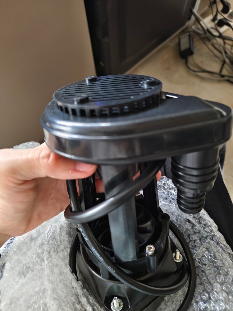 Water pump of ice cube maching machine