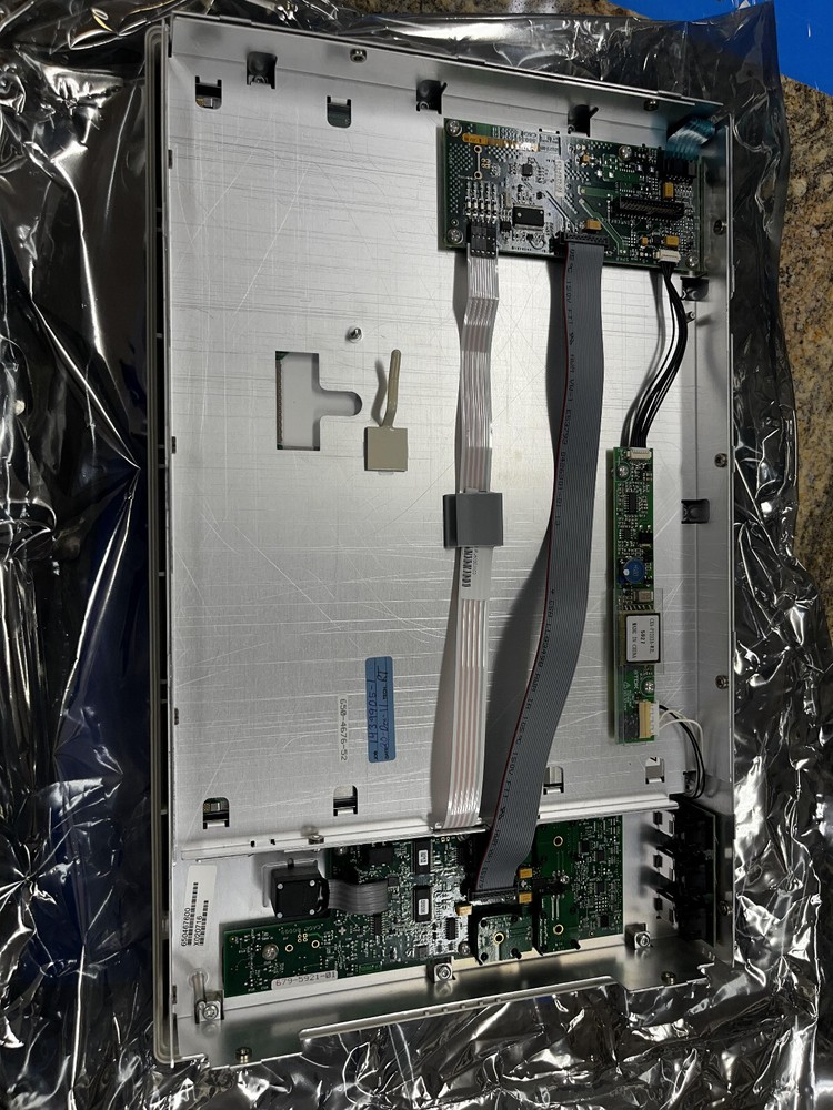 2FF Tektronix FOR TLA7012 Touchscreen Display Front Panel NEW