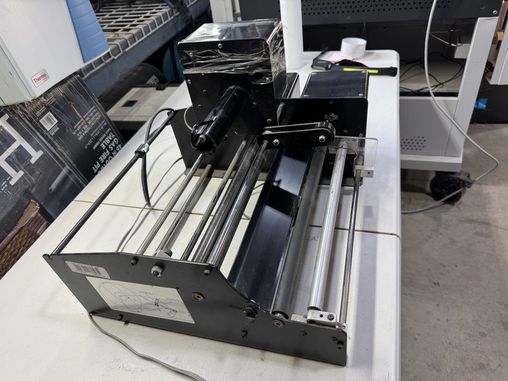 Bottle-Matic Dispensa-Matic Label Dispenser Applicator