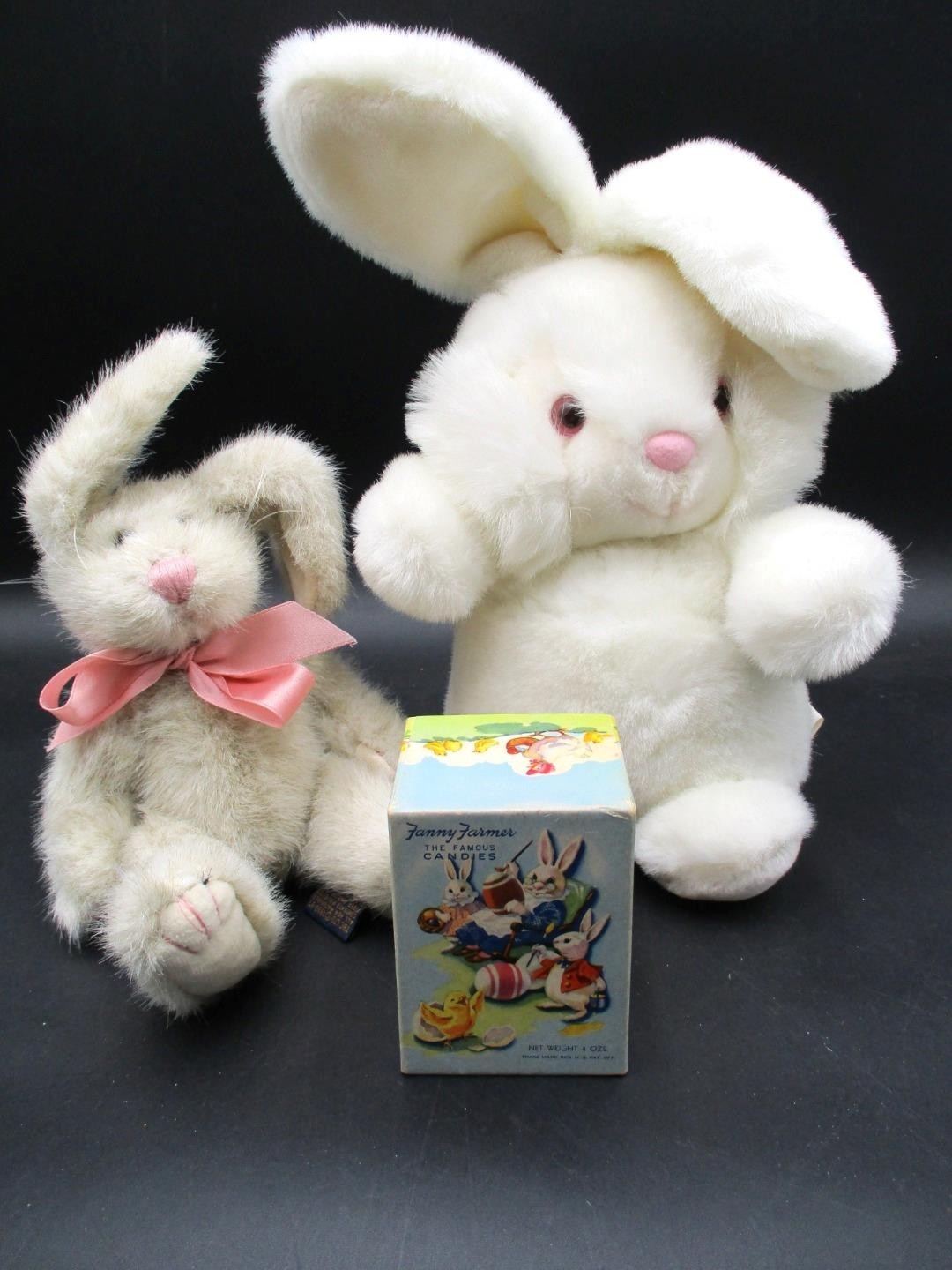 Vintage Fanny Farmer Candies Easter Box + 2 Plush Stuffed Bunny Rabbits BOYDS