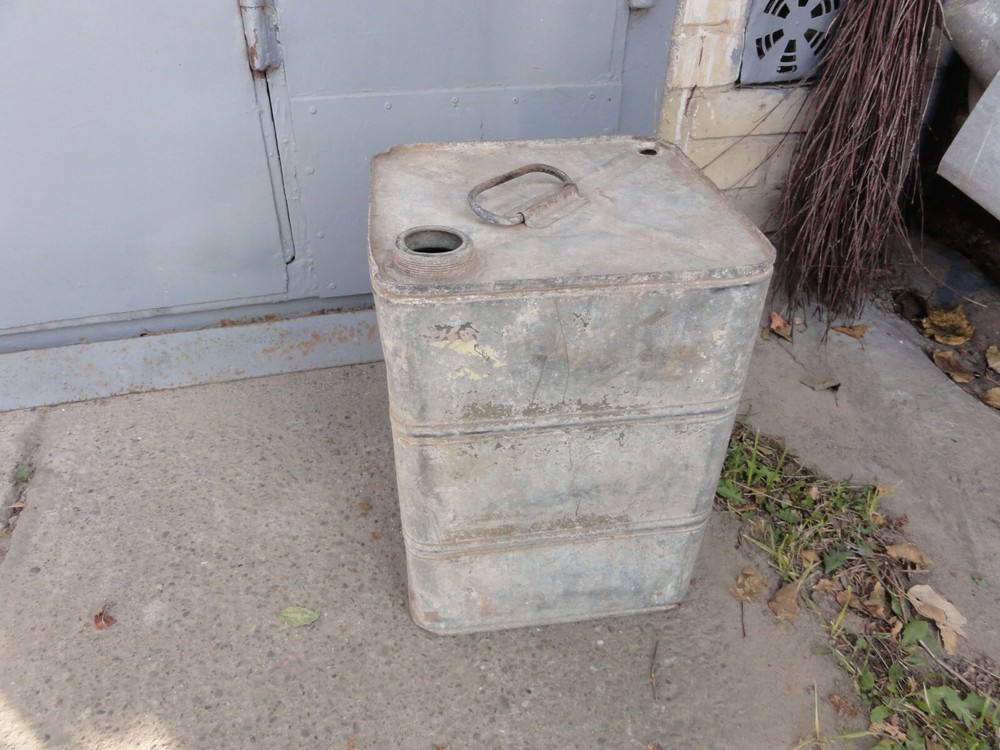 WWII WW2 Original German canister Box