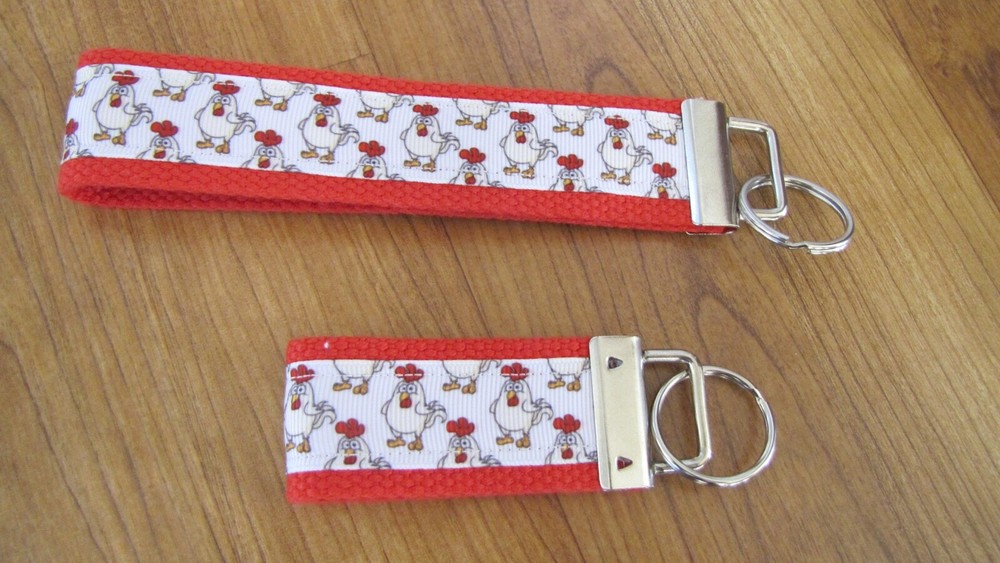 Key Fob Wristlet - Chickens