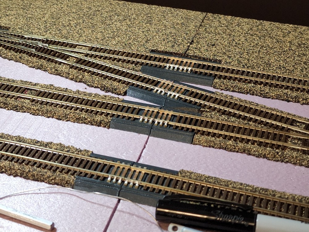 N SCALE CODE 55 MODULE STRAIGHT JOINT KIT BULK PACK