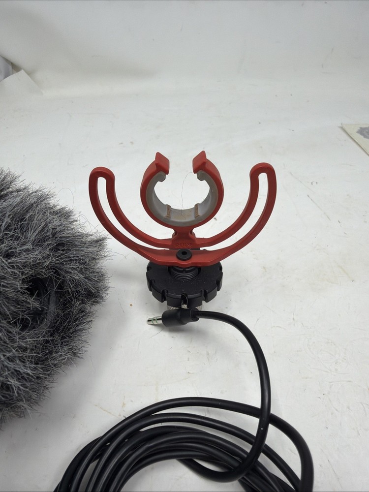 Rode VideoMicro On-Camera Mic: Shock Mount, Wind Screen and Extension Cable