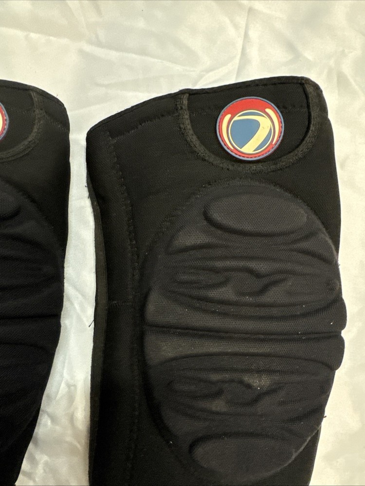 Vtg Dye Core Division Knee Pads - Paintball - Medium/Large
