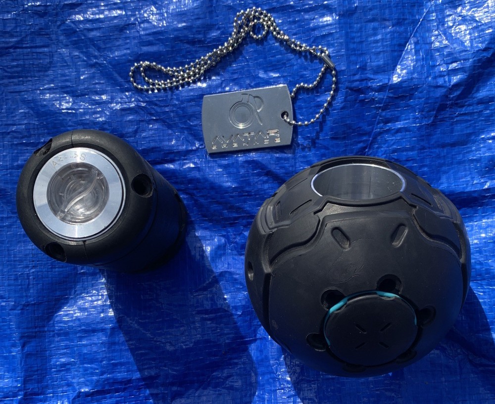 Avatar Grenade W/ Core And Skins