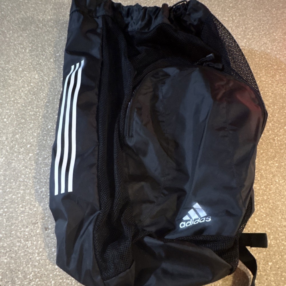 adidas Black Polyester Gym Bag Drawstring Zip Adjustable Strap 2 Pockets