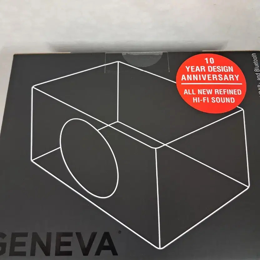 Geneva Classic S Walnut Bluetooth Speaker, New