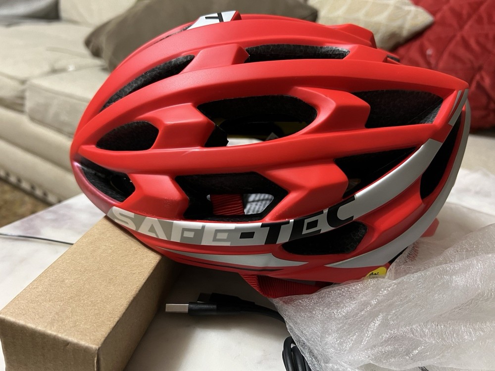 Safe-Tec Smart Bicycle Helmet w/MIPS