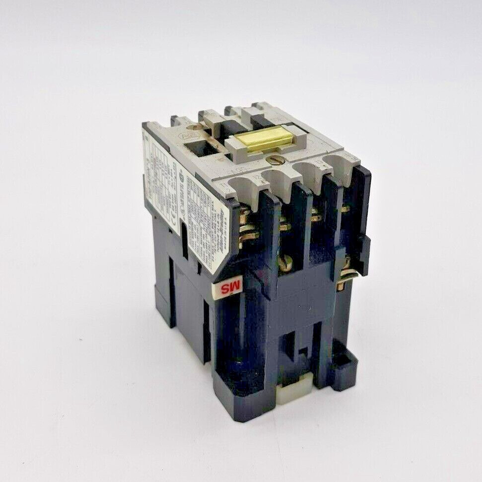 Allen-Bradley 100-A09N*3 Contactor