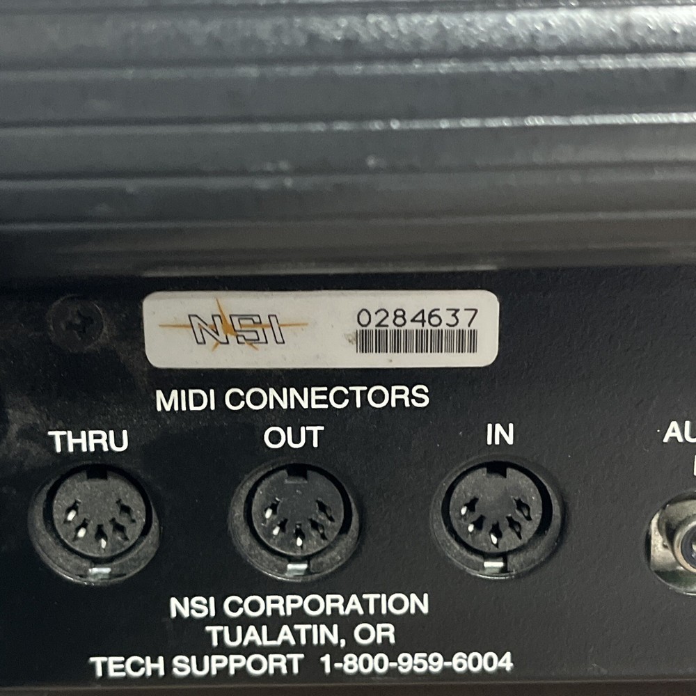 NSI MC 6300 MEMORY LIGHTING CONSOLE