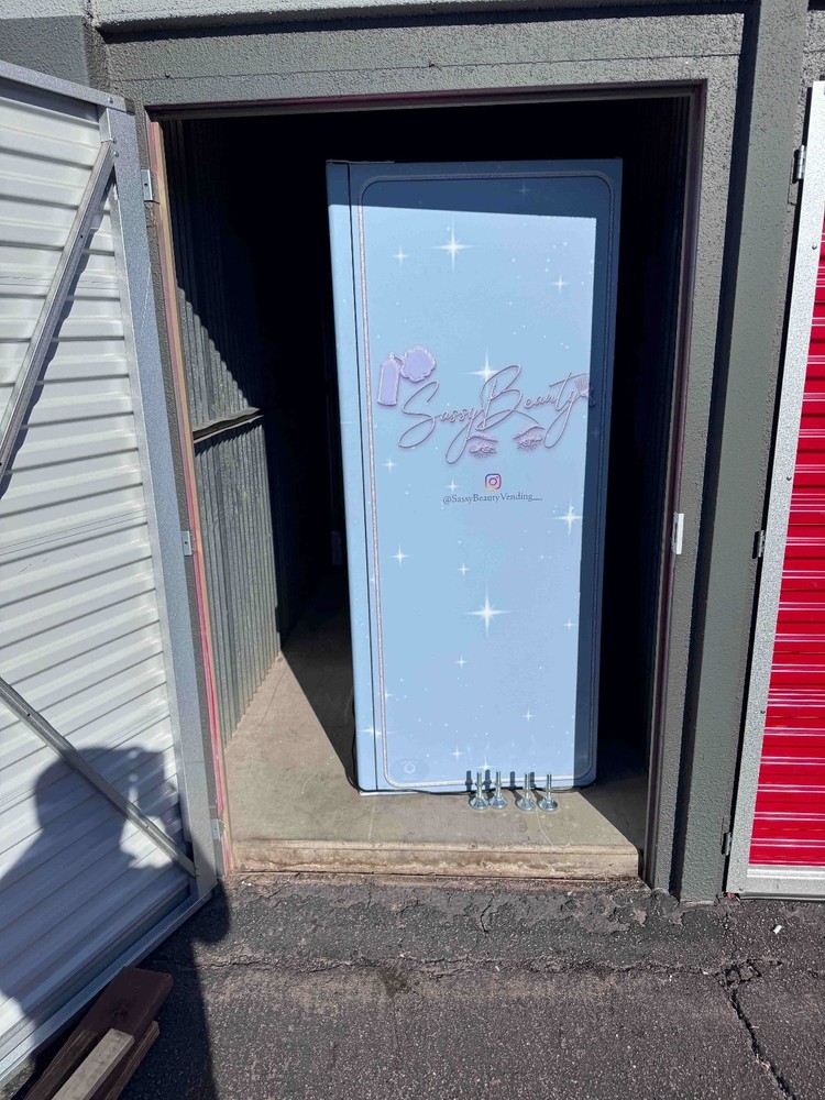Smart vending machines (touchscreen)for sale