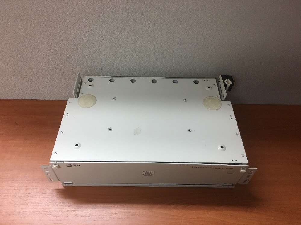 Lucent LightGuide Distribution Shelf LSC1U-024/5