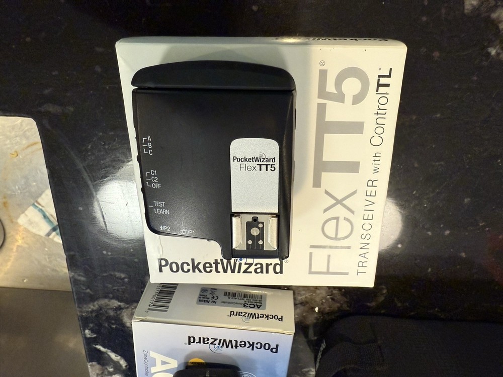 Pocket Wizards Flex TT5,AC3,TT1 Transmitter. Bag
