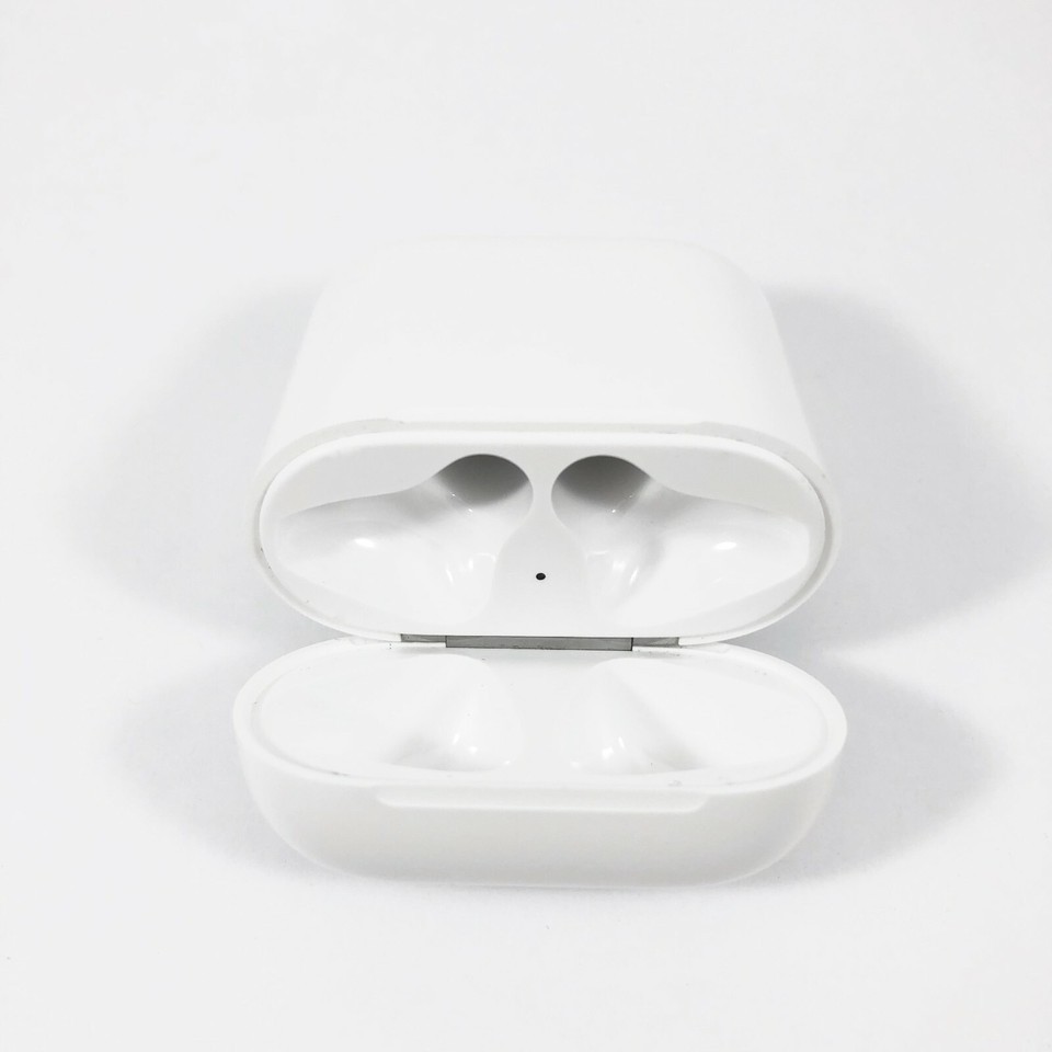 Apple AirPods 2nd Gen Charging Case Genuine Apple Replacement Charger Only
