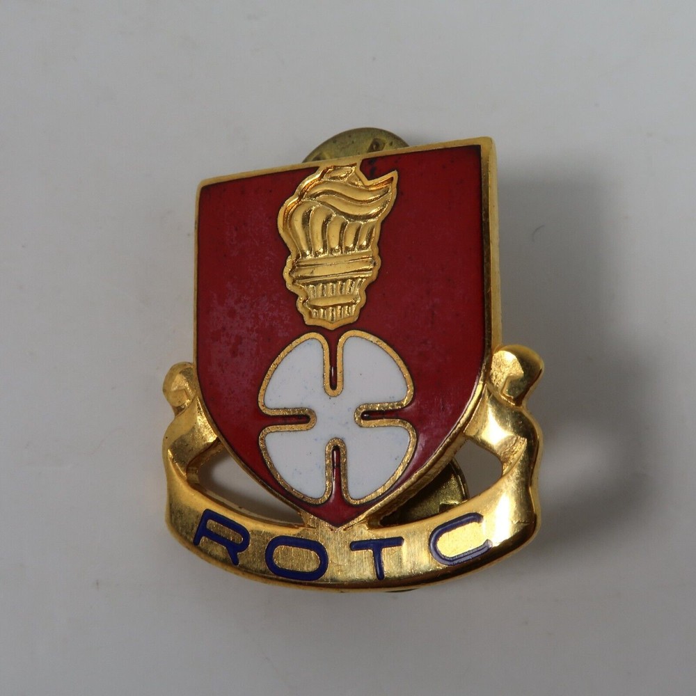 US 4th Army ROTC Pin Pinback Badge Emblem