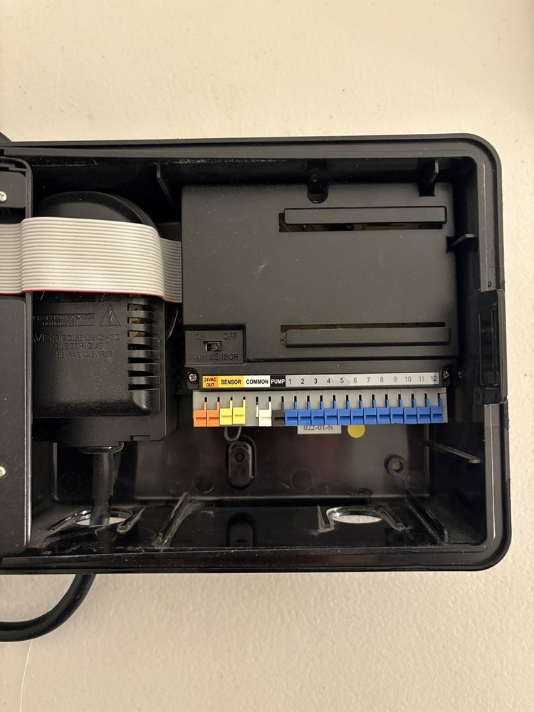 Hydro-Rain Sprinkler Irrigation Controller Timer 12 Stations HRC-100C 04052