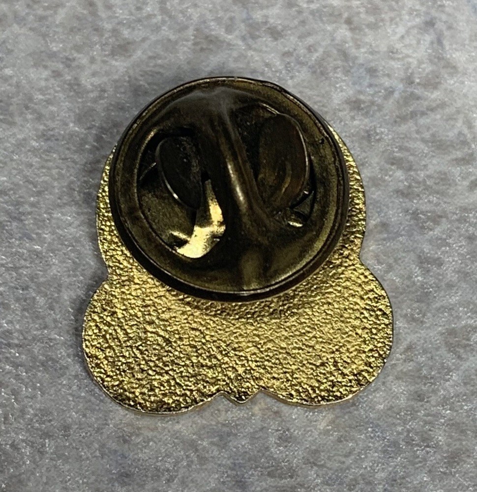 Military Pin SERVING THE ARMED FORCES Deployment & Distribution Command [B]