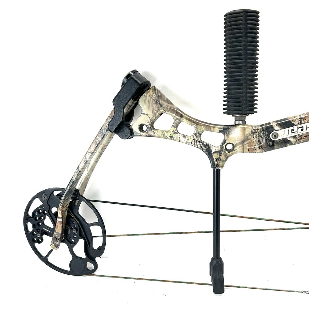 Bear Encounter Bow RH 27-30 / 70lbs.